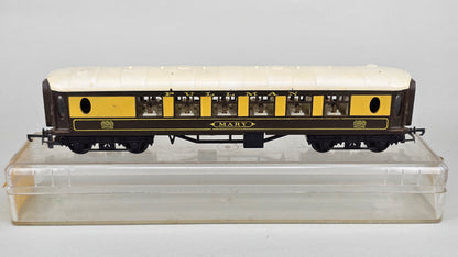 Triang HORNBY R228 Pullman Coach 'MARY' - Unglazed windows - Chester Model Centre