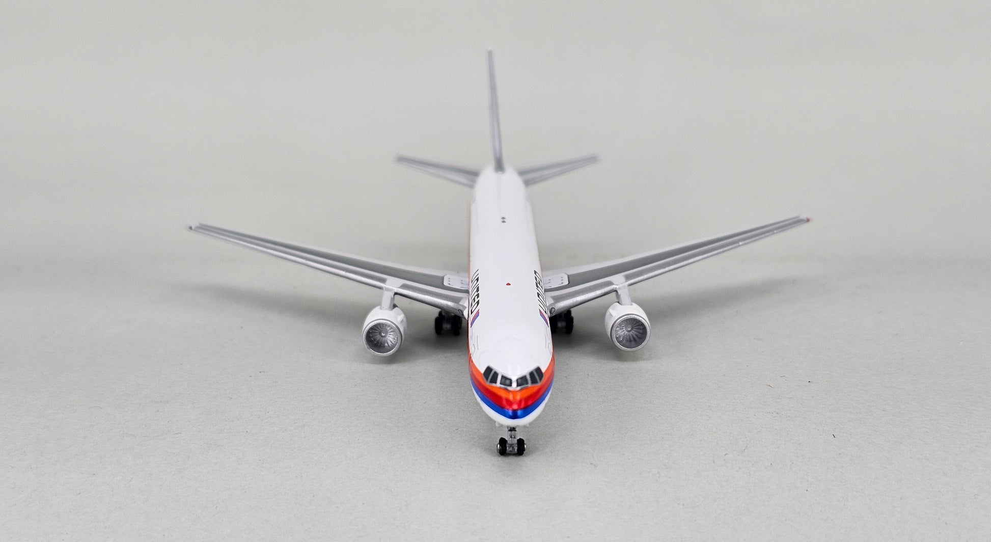 Gemini Jets II Limited Edition 1:400 Scale Die-cast United Airlines 767-300 Model Aircraft Reg: N647UA - Chester Model Centre