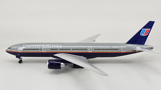 Dragon Wings Premiere Collection 1:400 Scale Die-cast B777-222 United Airlines 'Etops' Model Aircraft Reg:N772UA - Chester Model Centre