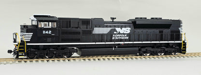 WALTHERS Mainline #910-9809 EMD SD70ACe Locomotive Norfolk Southern #1142 (DCC Ready) - Chester Model Centre