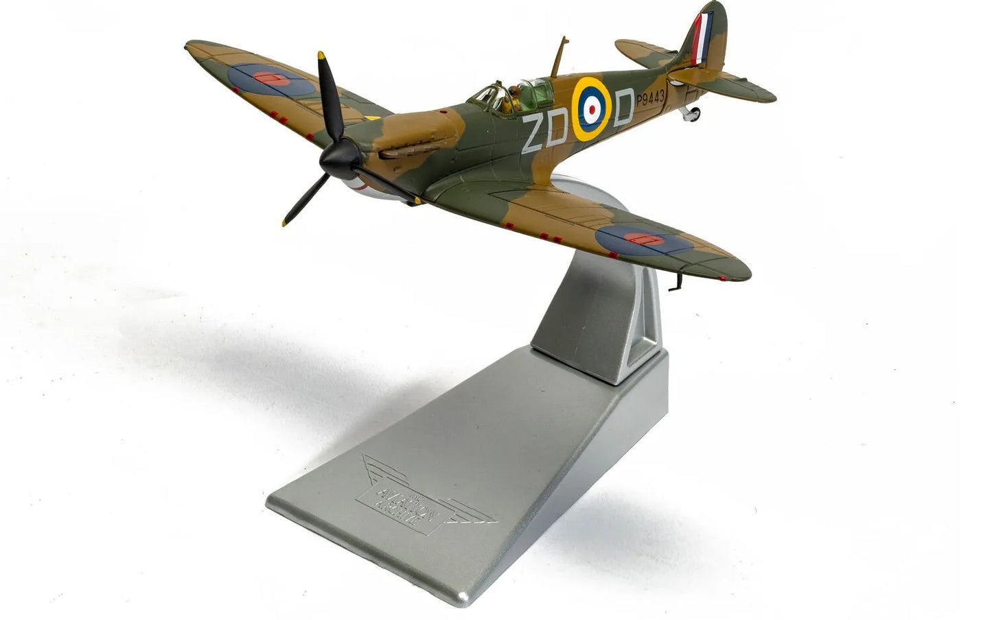 CORGI AA39216 Supermarine Spitfire MkI - RAF No.222 Sqn - Flt Lt Douglas Bader (Battle of Britain 85) - Chester Model Centre