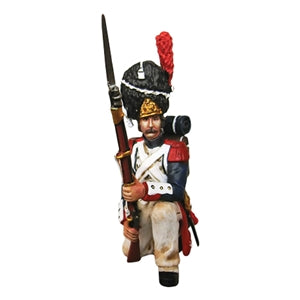 36204 French Imperial Guard Kneeling Defending No 2 - Chester Model Centre