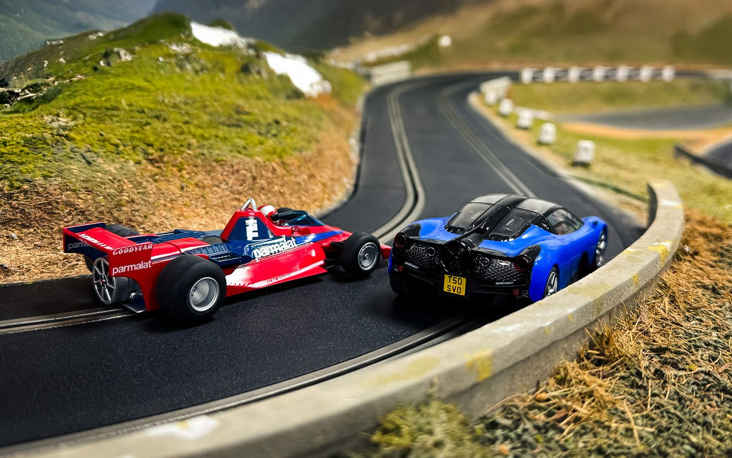 Scalextric C4601A Gordon Murray Design Genius - Twin Car Pack - Chester Model Centre
