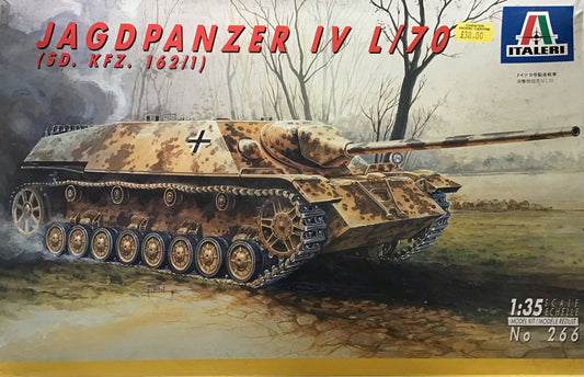Italeri Jagdpanzer IV L/70 1/35 - Chester Model Centre