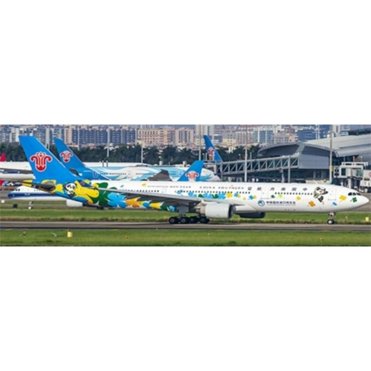 JC4893 Airbus A330-300 China Southern Airlines 'China Import Expo' B-5940 with Antenna 1:400 - Chester Model Centre