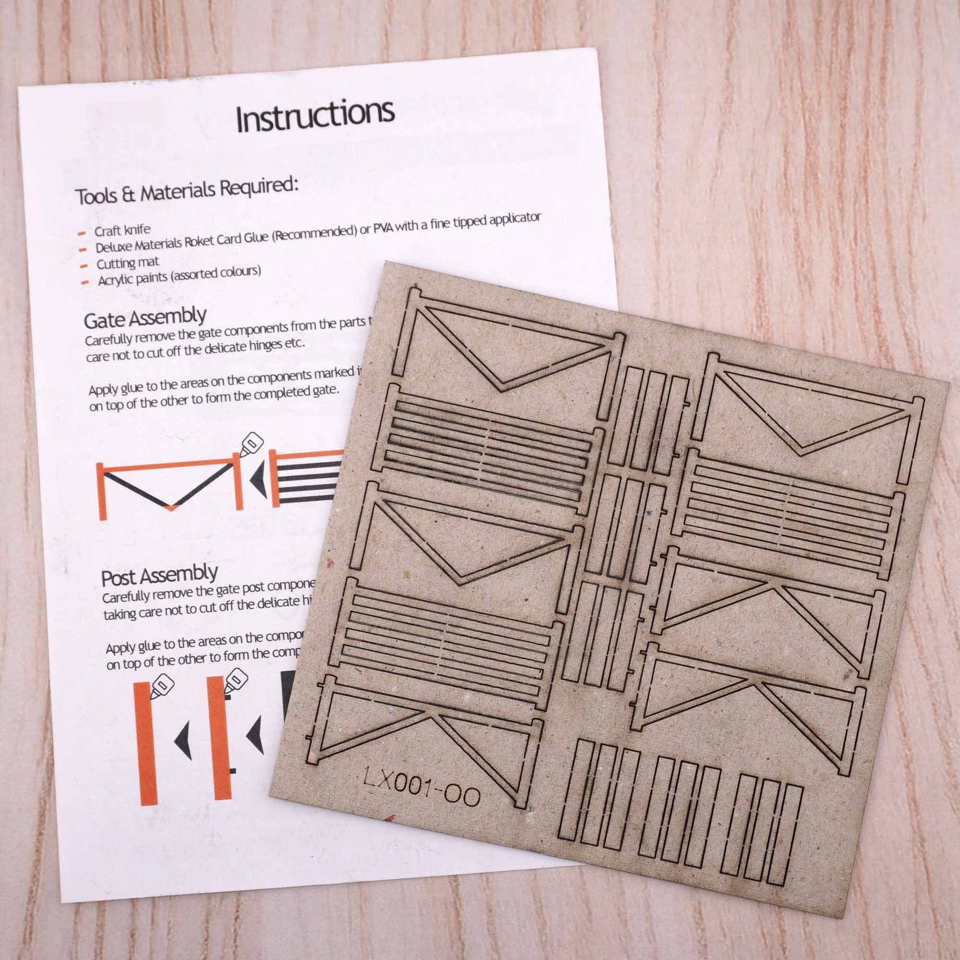 Scale Model Scenery LX001-OO Laser Cut Five Bar Gates & Posts (Pack Of 3) OO/4mm/1:76 - Chester Model Centre
