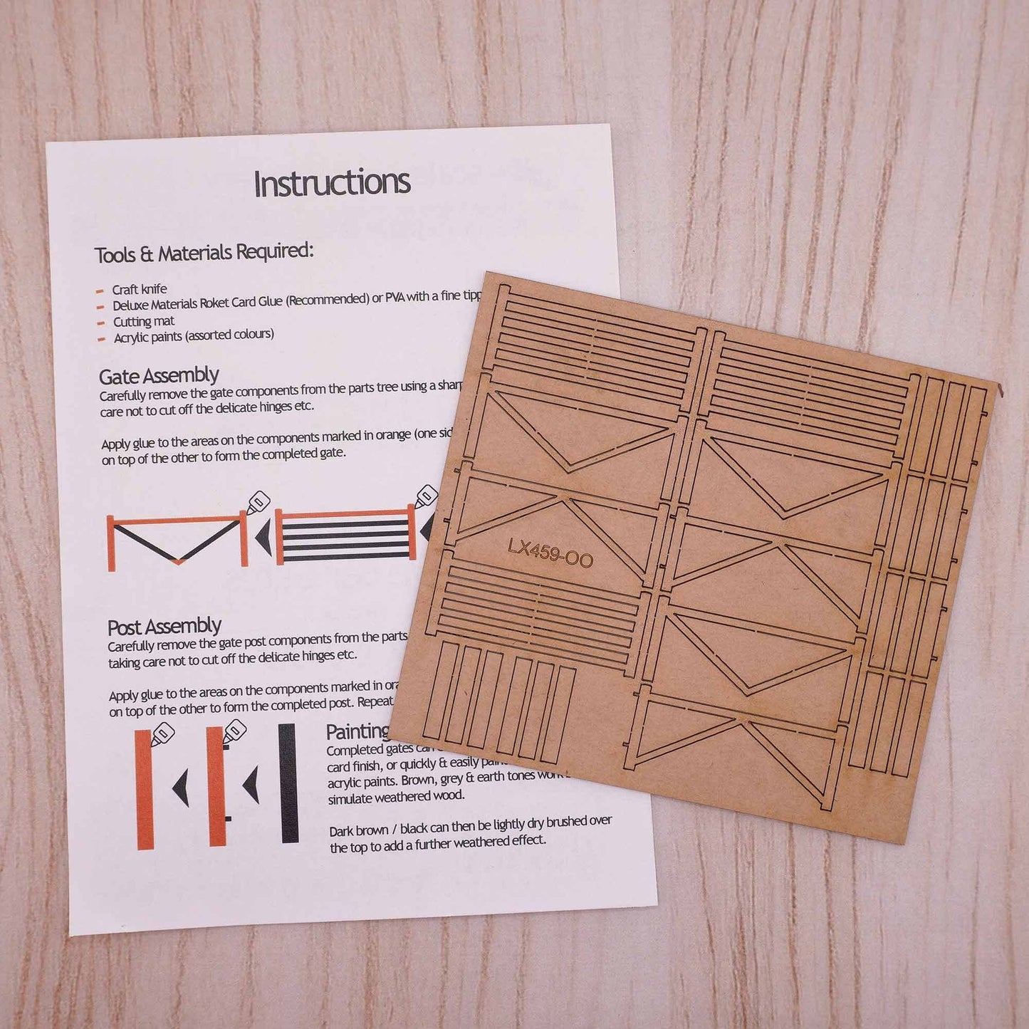 Scale Model Scenery LX459-OO Laser Cut Five Bar Gates & Posts (Pack Of 3) OO/4mm/1:76 - Chester Model Centre