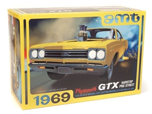 AMT 1:25 1969 Plymouth GTX Hardtop Pro Street - Chester Model Centre