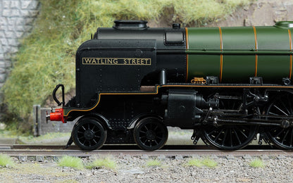 HORNBY R30394 BR Thompson A2/3 'Watling Street' No.60521 - Chester Model Centre