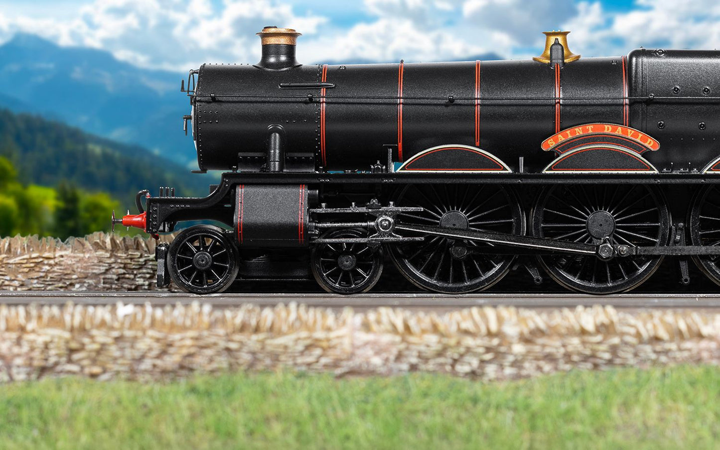 Hornby R30403 DCC Ready BR Saint David 4-6-0 NO. 2920 ERA 4 - Chester Model Centre