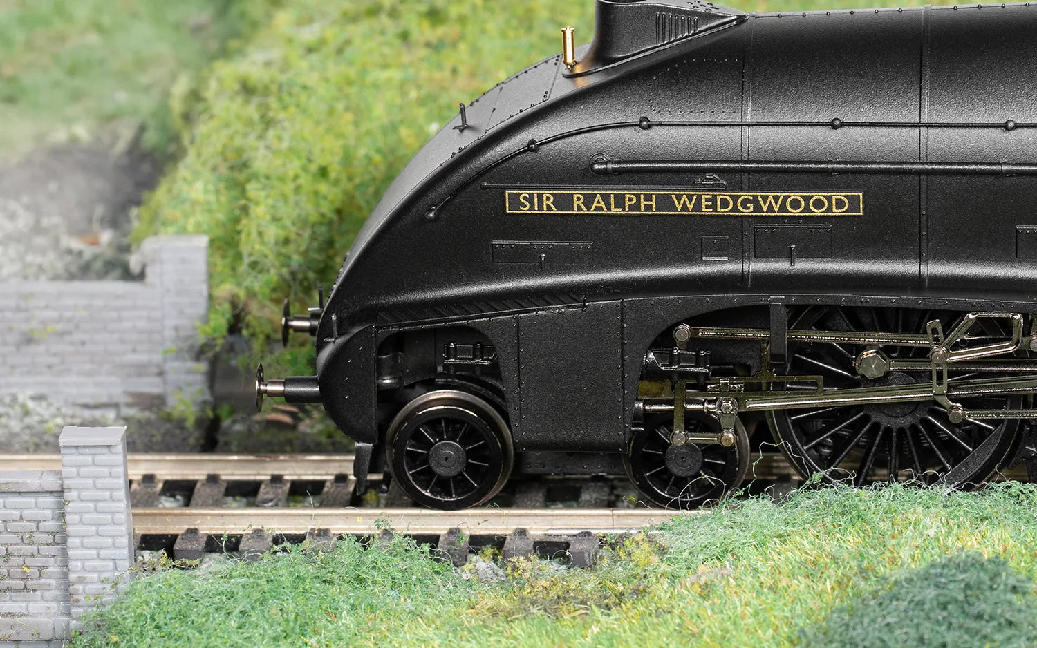 HORNBY R30452 LNER - Class A4 - 4466 'Sir Ralph Wedgwood' (VE Day 80th Anniversary) - Chester Model Centre