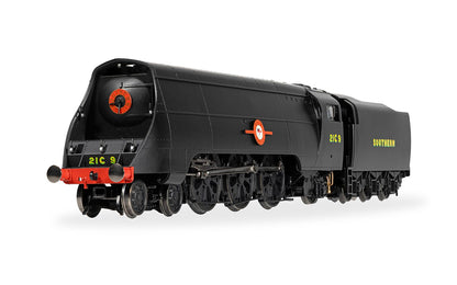 HORNBY R30455 SR - Merchant Navy Class - 21C9 'Shaw Savill' (VE Day 80th Anniversary) Era 4 - 1948-1956 DCC Ready 21pin - Chester Model Centre