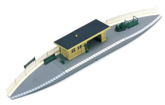 Hornby R590 Station Halt - Chester Model Centre