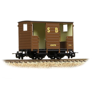 Bachmann Narrow Gauge 393-101A RNAD Open-End Brake Van Statfold Barn Railway Brown - Chester Model Centre