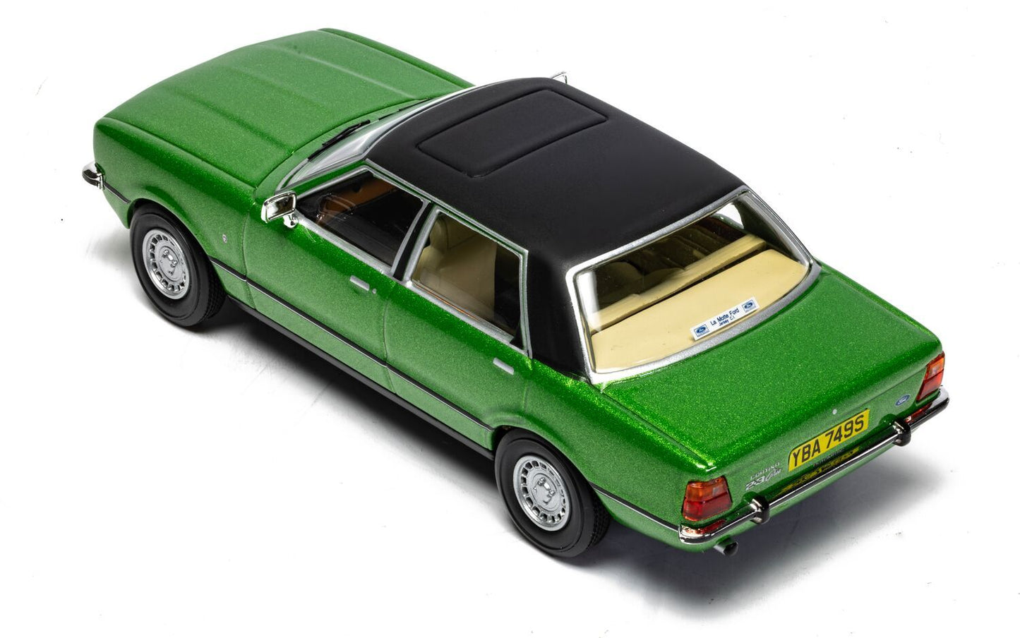 CORGI VA11918 Ford Cortina Mk4 2.3 Ghia - Regency Green - Chester Model Centre
