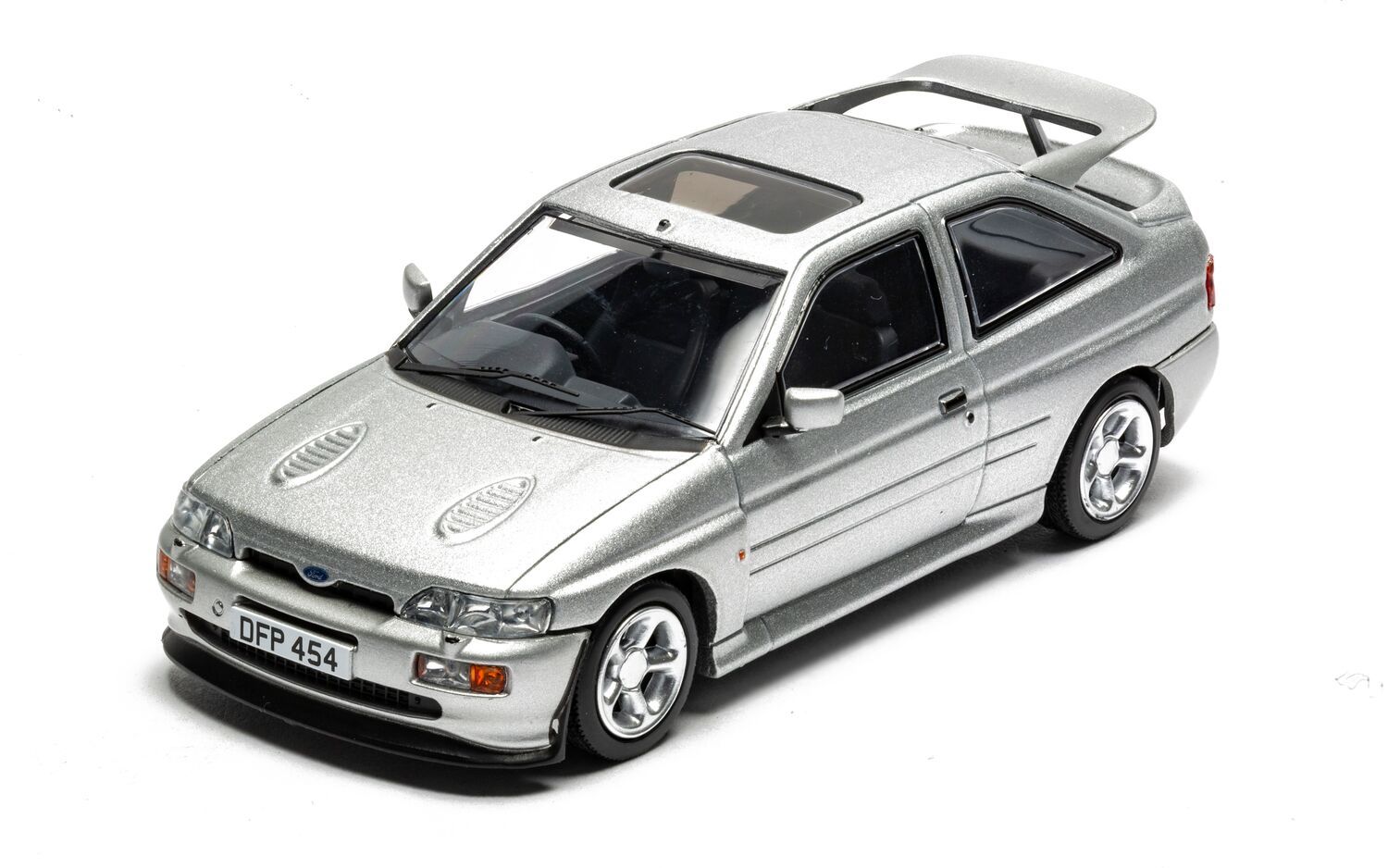 CORGI Vanguards VA14806 Ford Escort RS Cosworth, Moondust Silver - Chester Model Centre