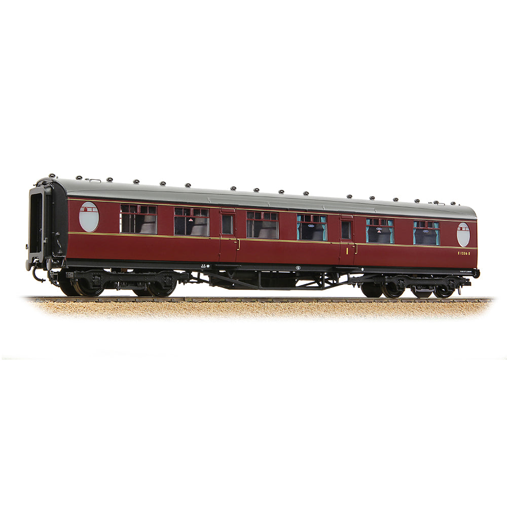Bachmann 34-412 LNER Thompson Composite Corridor BR Maroon - Chester Model Centre