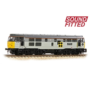 Graham Farish N Gauge 371-136RJSF Class 31/1 Refurbished 31130 'Calder Hall Power Station' BR Rf Coal Sector - DCC Sound - Chester Model Centre