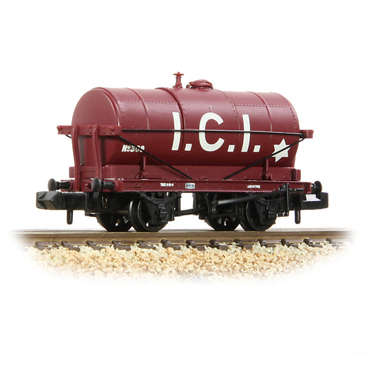 Graham Farish N Gauge 373-682A 14T Tank Wagon 'ICI' Maroon - Chester Model Centre