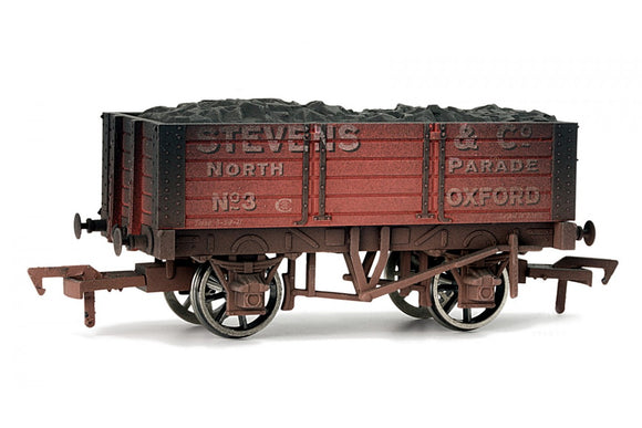 Dapol OO GAUGE 5 PLANK WAGON 9' WHEELBASE STEVENS & CO WEATHERED - Chester Model Centre