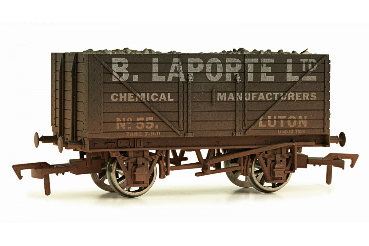 Dapol OO Gauge Laporte 8 Plank Weathered - Chester Model Centre