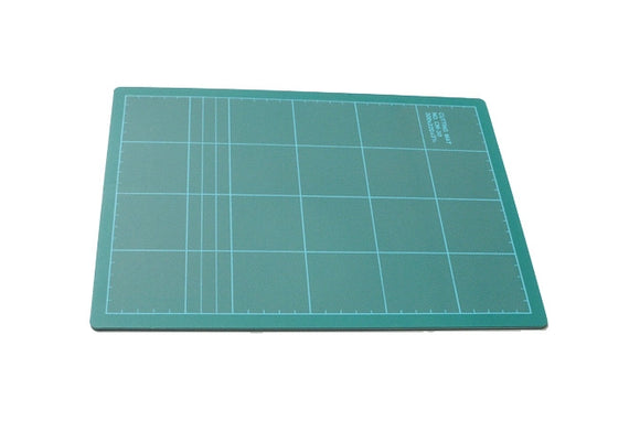 Cutting Mat 225x150mm - Chester Model Centre