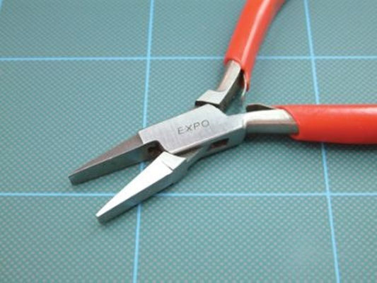 Flat Nose Box Joint Plier - Chester Model Centre