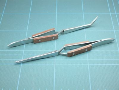 CROSSLOCK TWEEZER - CURVED 6' - Chester Model Centre
