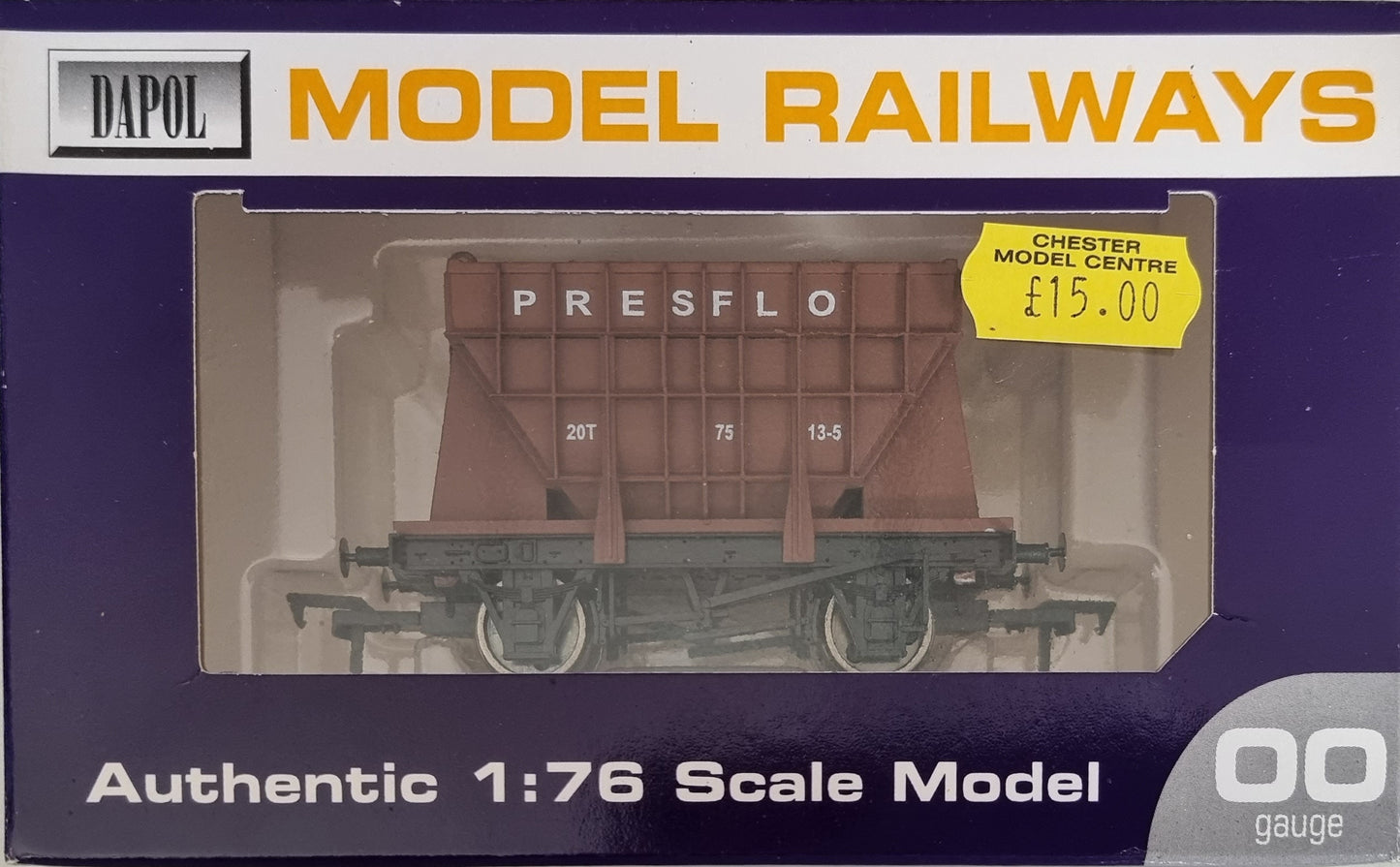 Dapol B763 Presflo in plain brown with "PRESFLO" text - Chester Model Centre