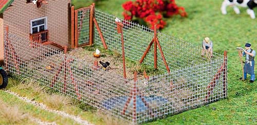 Wire Mesh Fence with Wooden Poles (340mm) - Chester Model Centre