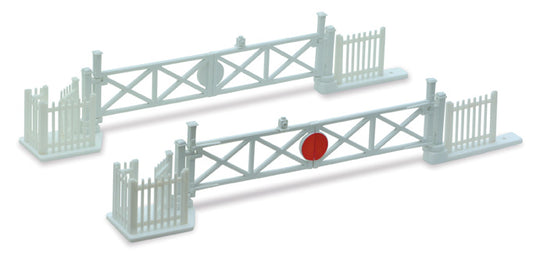 Level Crossing Gates (4) with Wicket Gates and Fencing - Chester Model Centre