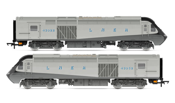 Hornby R30215 HM Queen Elizabeth II Platinum Jubilee HST Train Pack - Chester Model Centre 