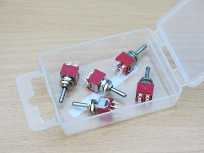 PACK OF 5 SUB MINIATURE SWITCHES DPDT - Chester Model Centre