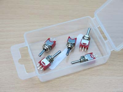 PACK OF 5 SPDT BIASED SUB MINIATURE SWITCHES - Chester Model Centre