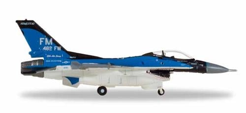 US Air Force Lockheed Martin F-16C 88-0404 (1:200) - Chester Model Centre