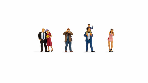 NOCH HO WEDDING GUESTS (6) FIGURE SET - Chester Model Centre