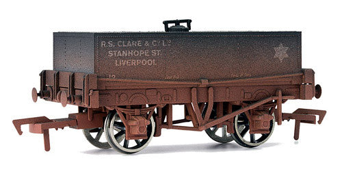 Dapol 4F-032-010 RECTANGULAR TANK CLARE LIVERPOOL WEATHERED - Chester Model Centre