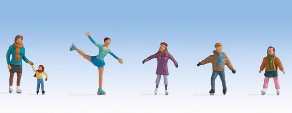 Noch N15824 Ice Skaters (6) Figure Set - Chester Model Centre