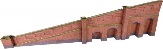 N Tapered Retaining Wall Red Brick - Chester Model Centre