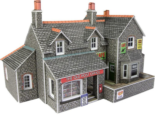 PN154 N Gauge Village Shop & Cafe - Chester Model Centre