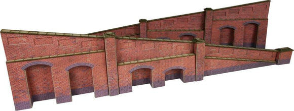 OO Red Brick Tapered Retaining Wall - Chester Model Centre