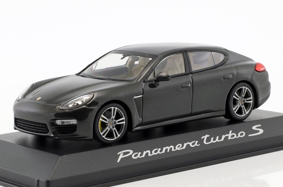 Minichamps 1:43 Porsche Panamera 4S Gen II. 2014 Carboxylic Grey - Chester Model Centre