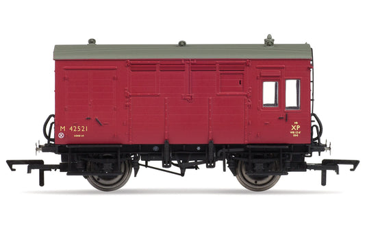 Hornby R6800 Horse Box, British Railways M42521 - Era 3 - Chester Model Centre